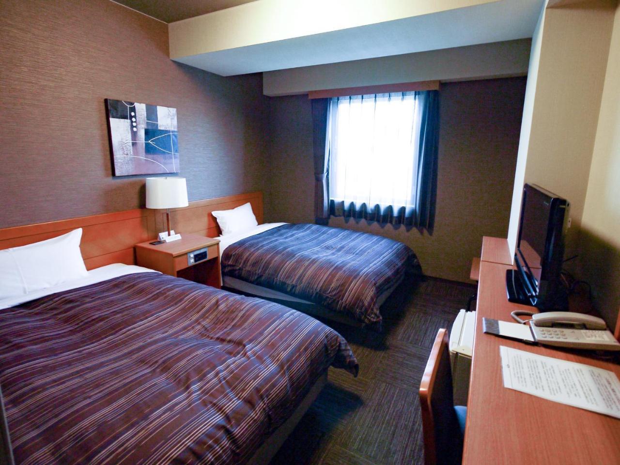 Hotel Route-Inn Tokoname Ekimae Экстерьер фото