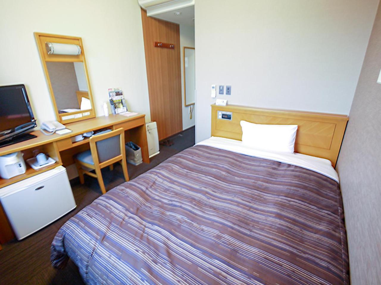 Hotel Route-Inn Tokoname Ekimae Экстерьер фото